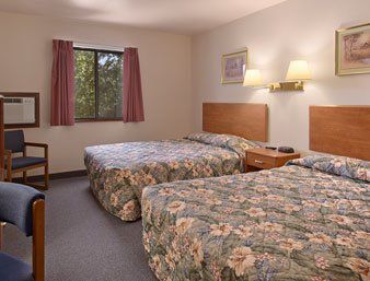 Super 8 By Wyndham Bozeman Hotel Room photo